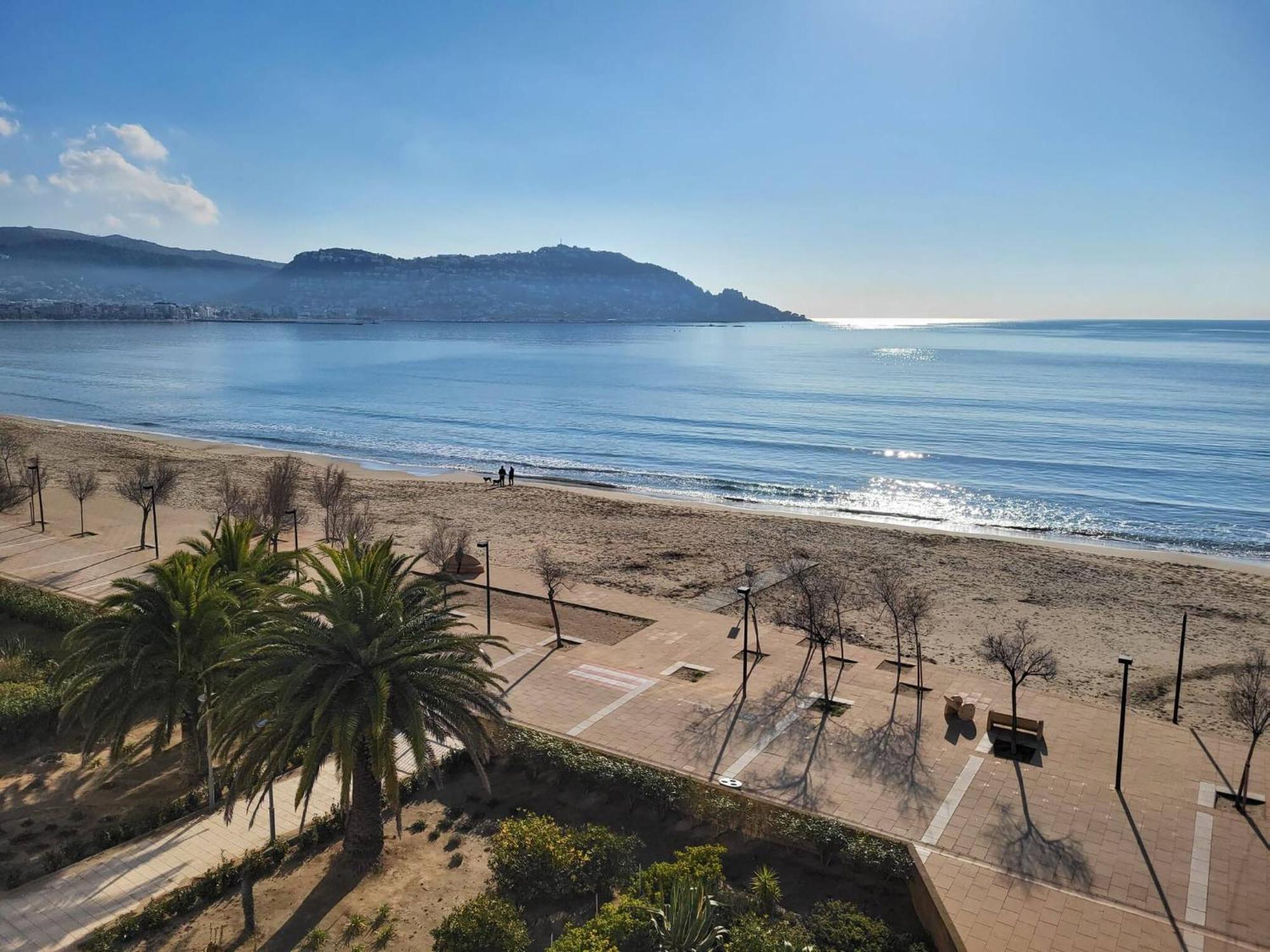 Apartamento Primera Linea Roses Con Vistas Al Mar Av-09 エクステリア 写真